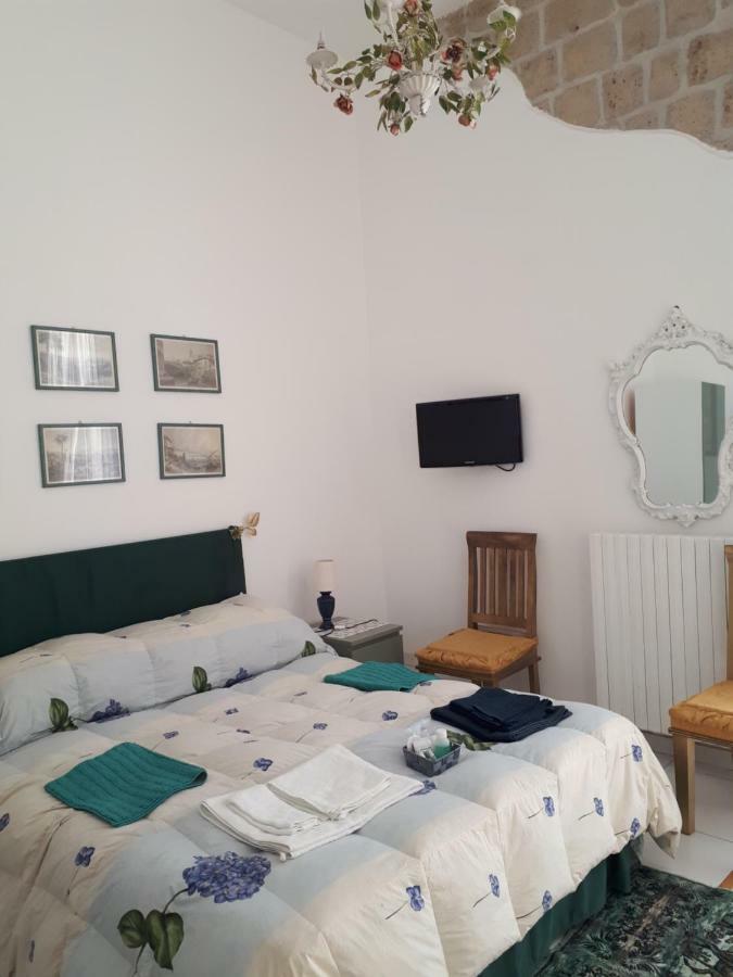 Hotel Miracoletti38 à Naples Extérieur photo