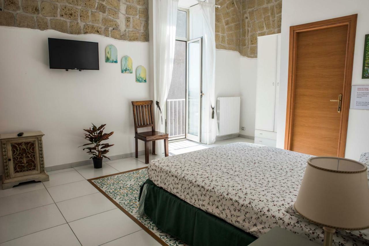 Hotel Miracoletti38 à Naples Extérieur photo